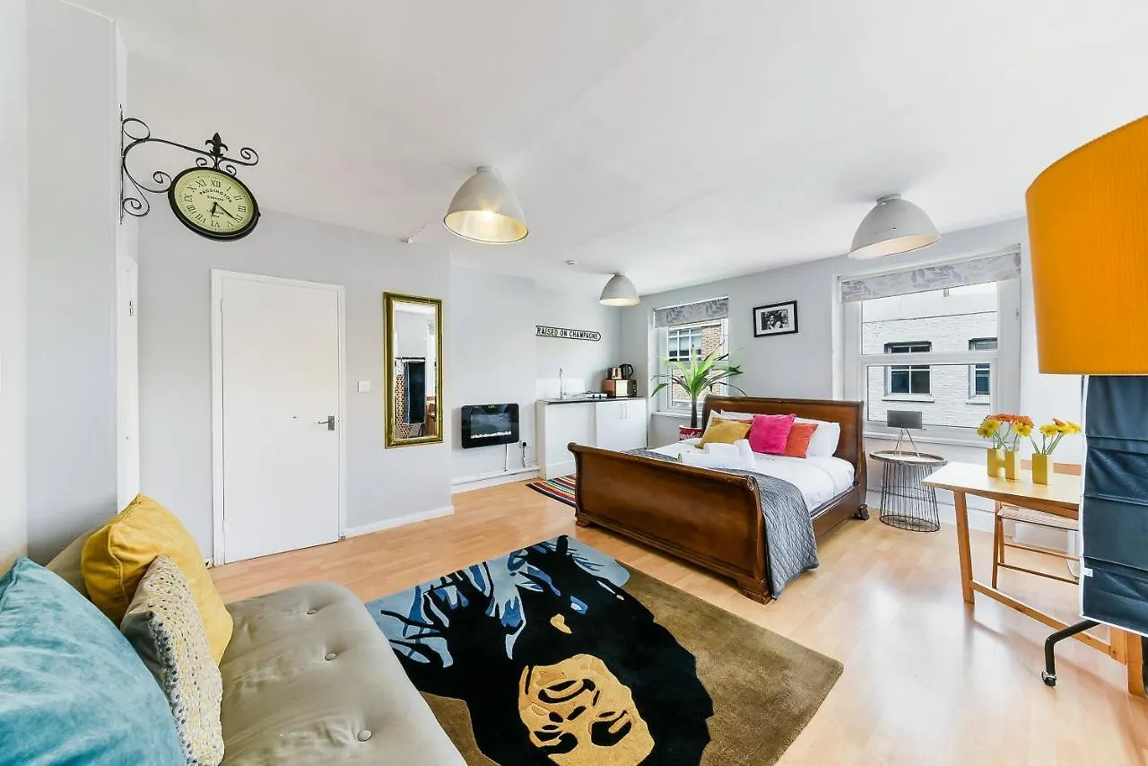 Bob Marley Studio - Shoreditch Near Liverpool Street London United Kingdom